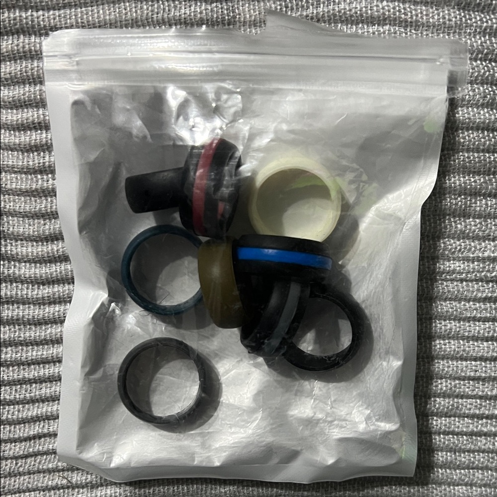Men’s silicone rings